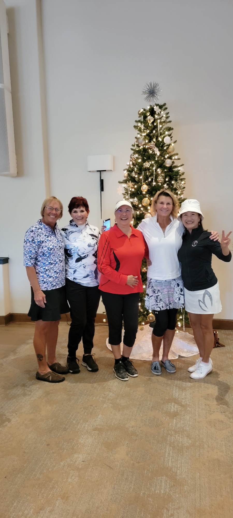 December 4, 2023 - Kachina @ Quail Creek - Becky Wittig, Linda Russell, Marti Webb, Lisa Higgins, Miki Hong (1st Place)